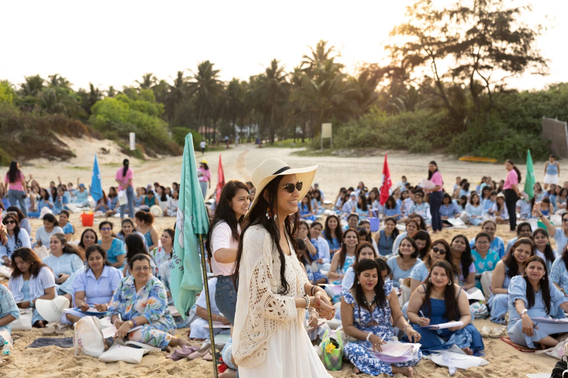 Riddhi addressing hundreds of mothers at the Goa Supermom Retreat on the beach